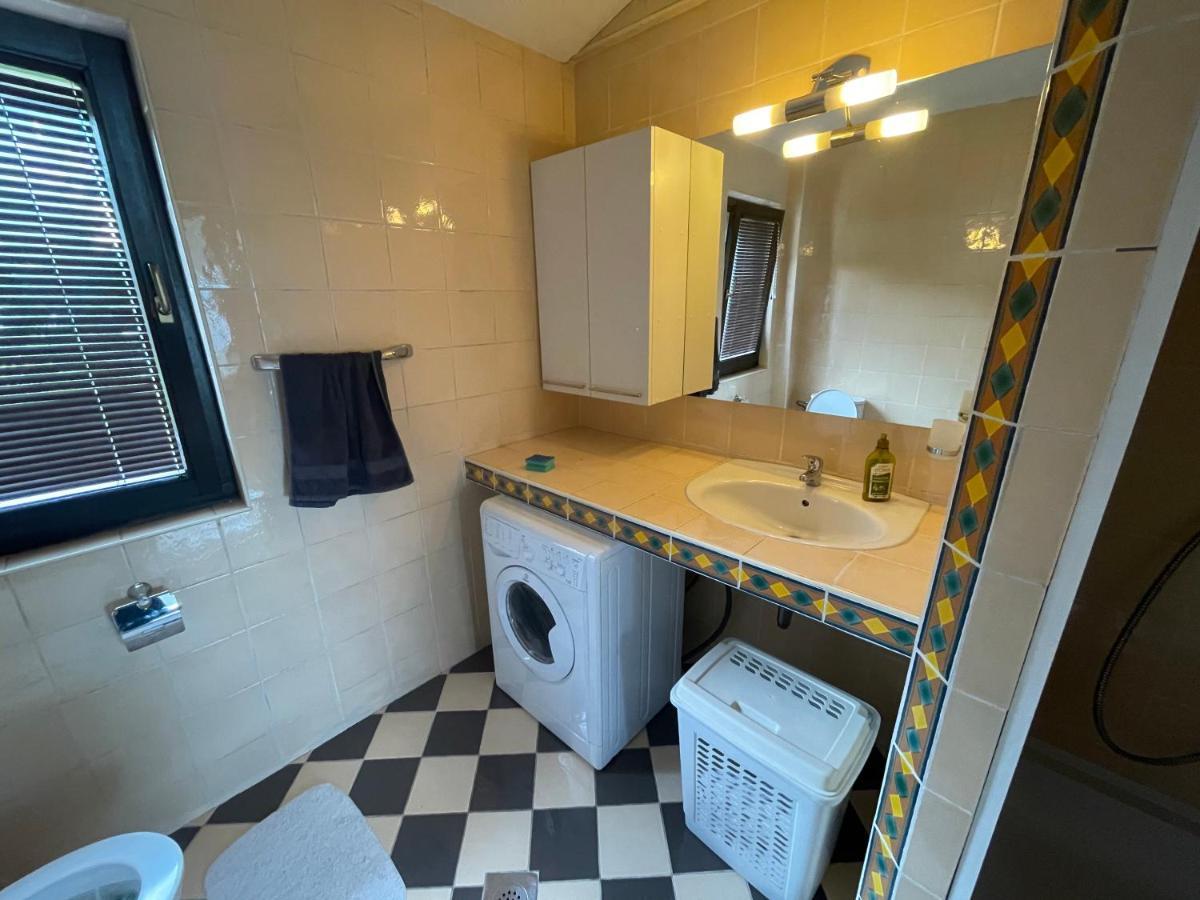 Casa Gialla Free Parking Sarajevo Ngoại thất bức ảnh